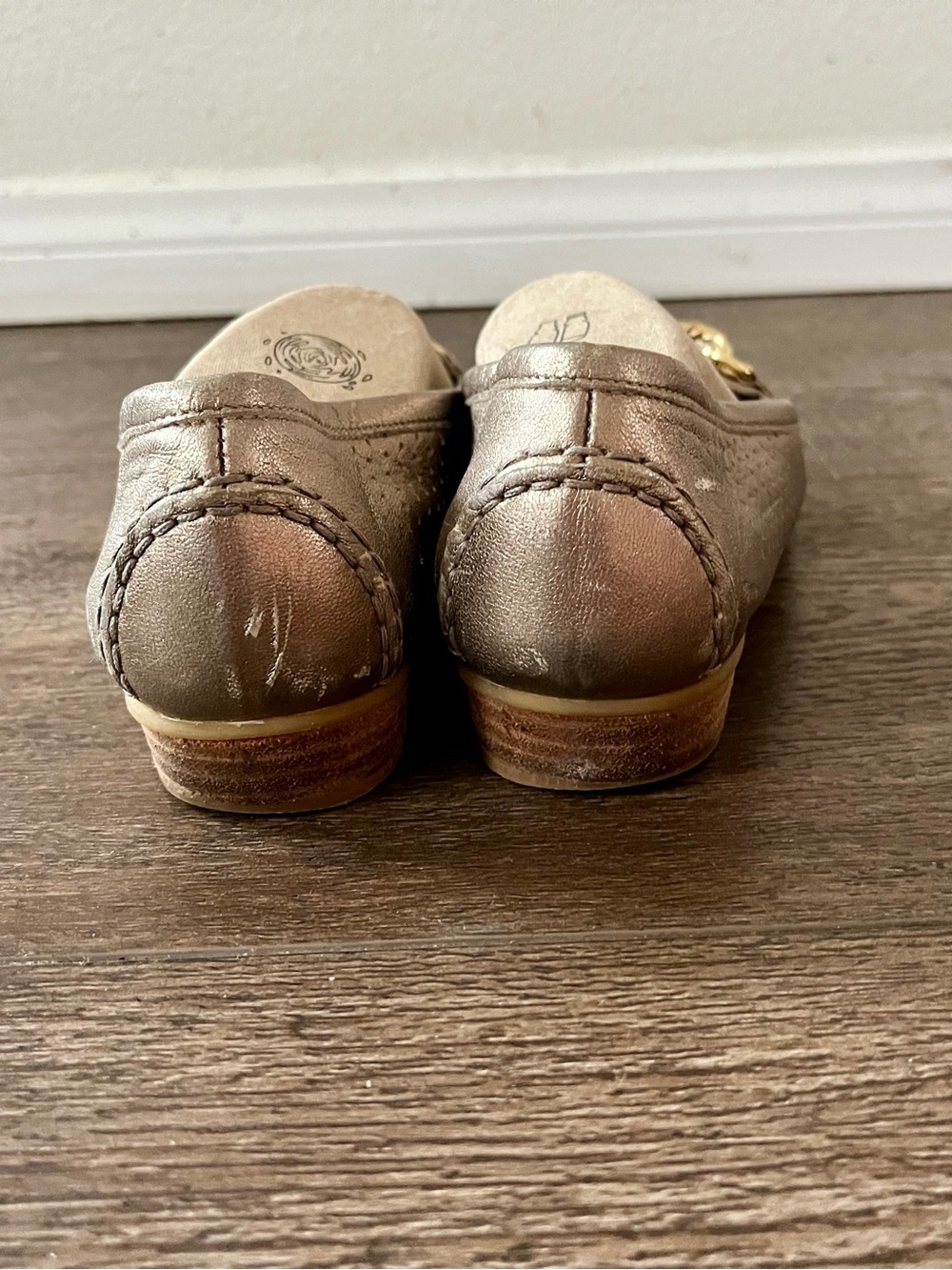 Stuart Weitzman Metallic Taupe Loafers with Gold Chain - Picture 4 of 14